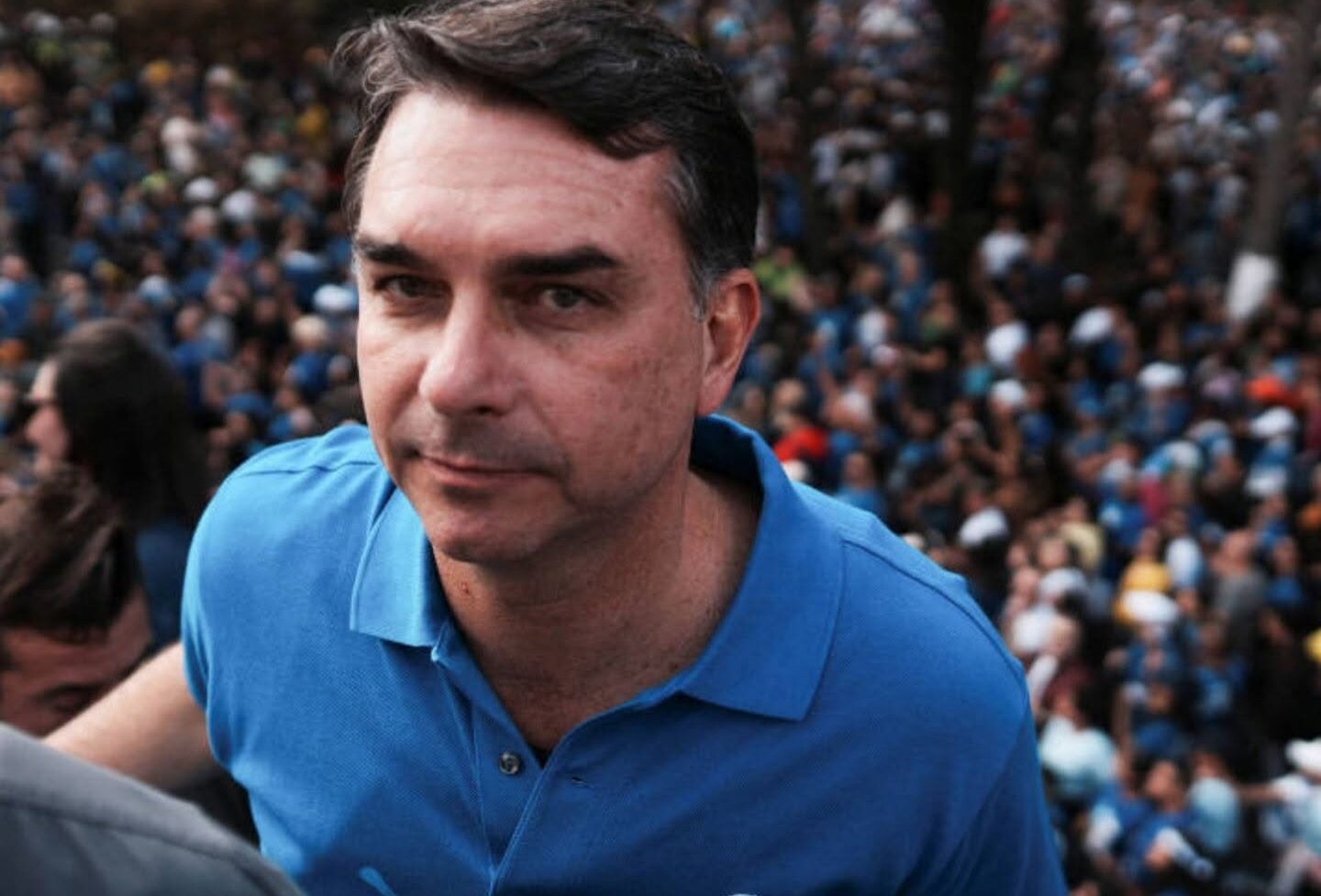 Leia mais sobre o artigo Flávio cai nove pontos entre evangélicos e Lula sobre sete, revela Quest