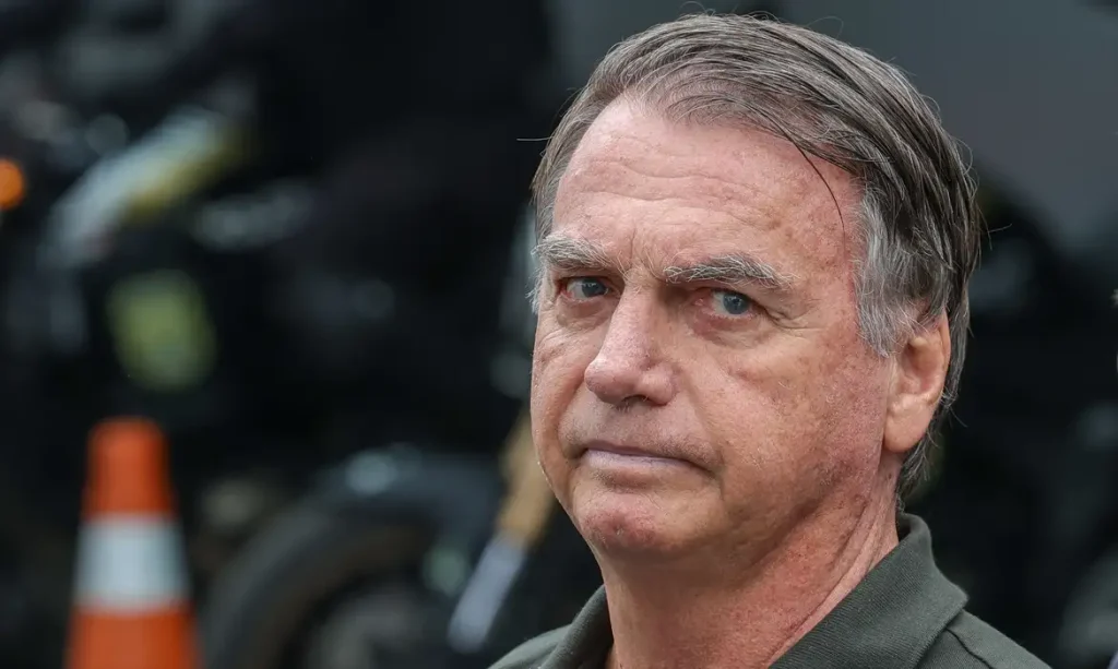 Leia mais sobre o artigo Médicos de Bolsonaro alegam piora dos soluços e querem que ela faça novos exames
