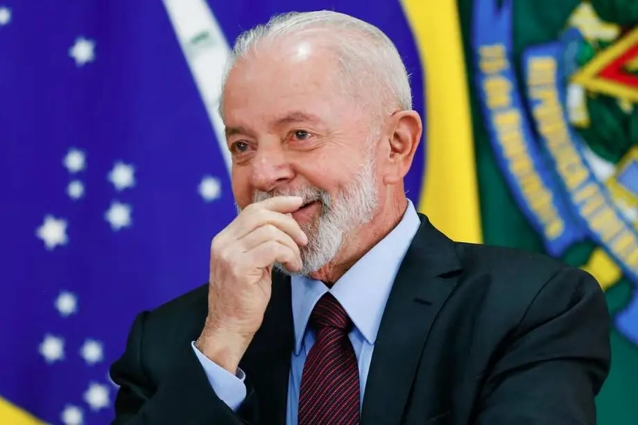 Leia mais sobre o artigo Lula amplia vantagem sobre Flávio Bolsonaro, aponta CNT/MDA