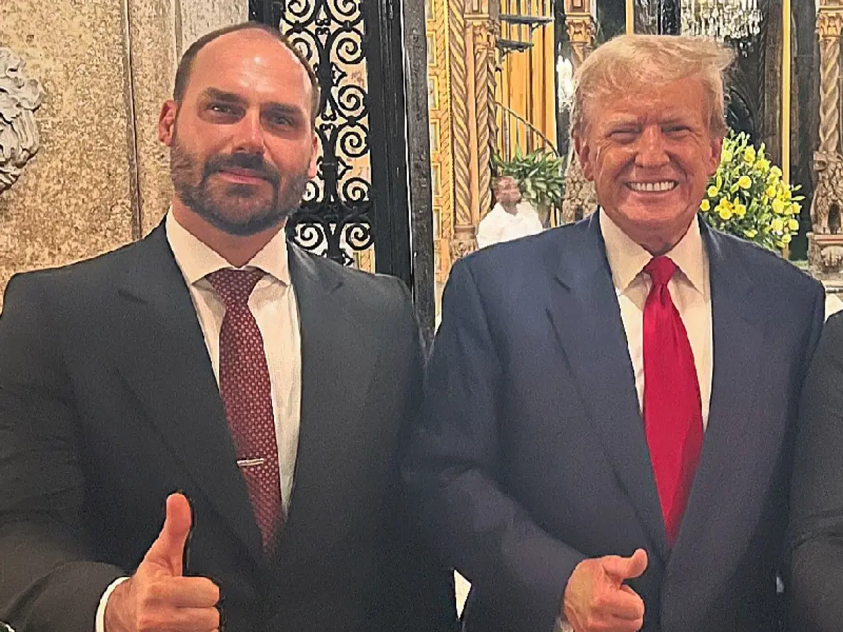 Leia mais sobre o artigo Mimado, Eduardo Bolsonaro diz que contará a Trump sobre sua condenação no STF
